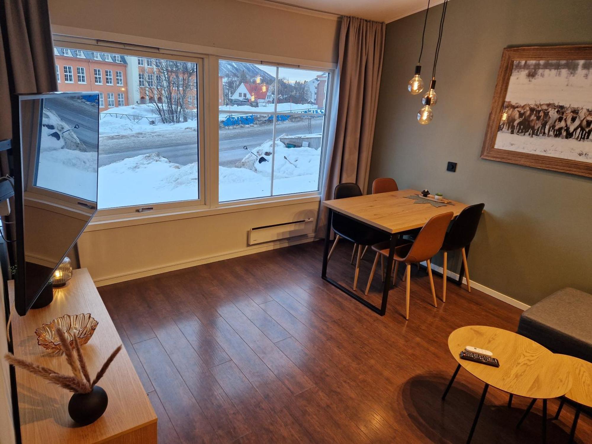 Central With A View Tromso Room photo